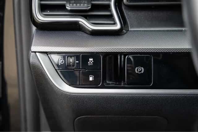 Kia Sportage (2023) thumbnail 49