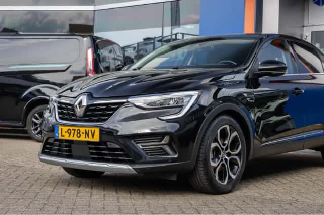 Renault Arkana (2021) thumbnail 10