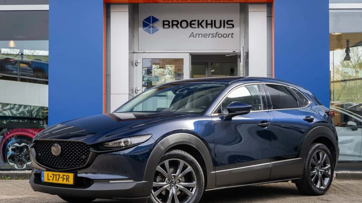 Mazda CX-30 (2021) — foto 1
