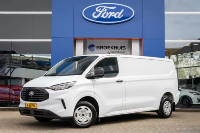Ford Transit Custom (2024) thumbnail 1