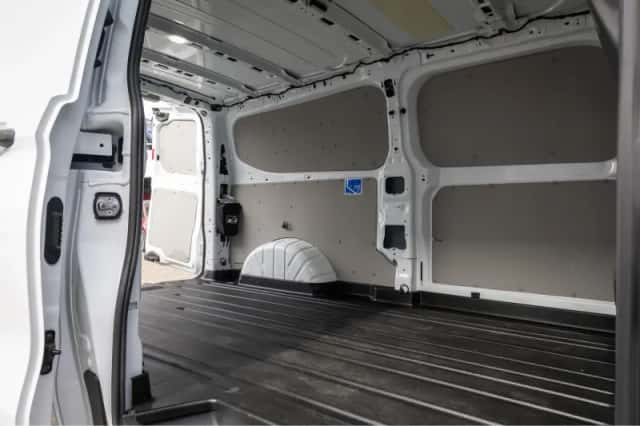 Ford Transit Custom (2024) thumbnail 14