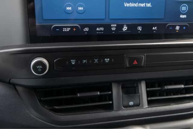 Ford Transit Custom (2024) thumbnail 27