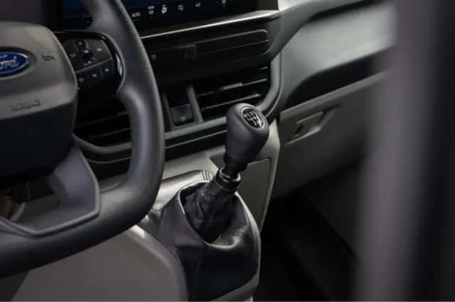Ford Transit Custom (2024) thumbnail 28