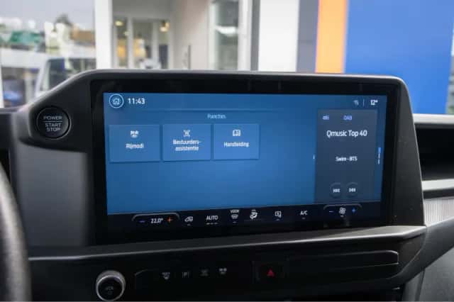 Ford Transit Custom (2024) thumbnail 33