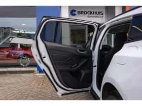 Ford Focus (2022) thumbnail 14