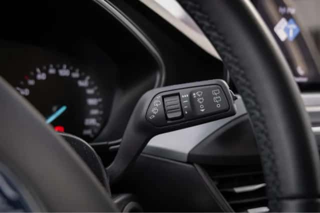 Ford Focus (2022) thumbnail 27