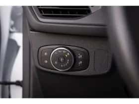 Ford Focus (2022) thumbnail 36