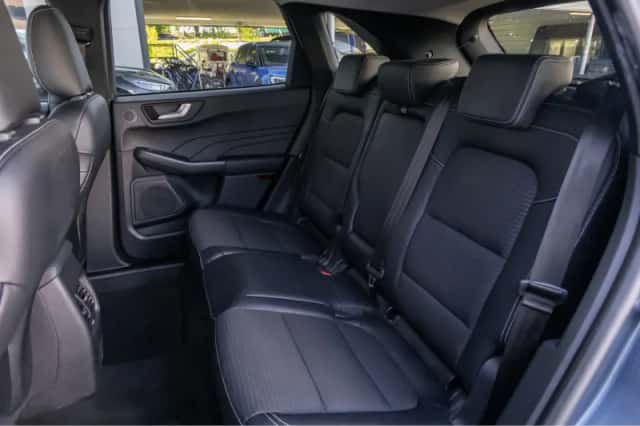 Ford Kuga (2023) thumbnail 18