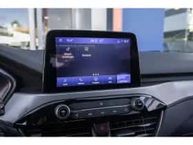 Ford Kuga (2023) thumbnail 35
