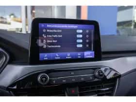 Ford Kuga (2023) thumbnail 36
