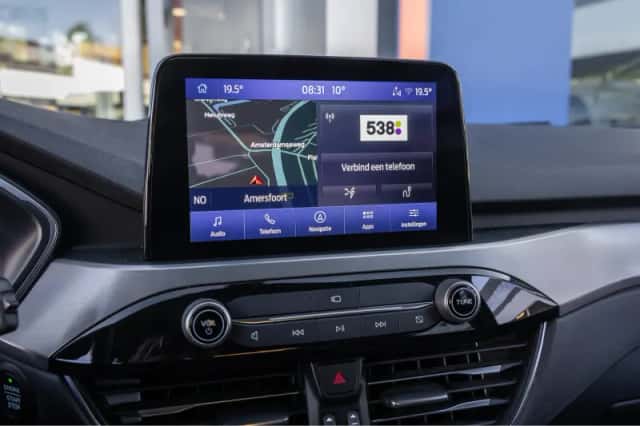 Ford Kuga (2023) thumbnail 38
