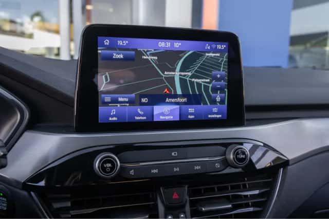 Ford Kuga (2023) thumbnail 40