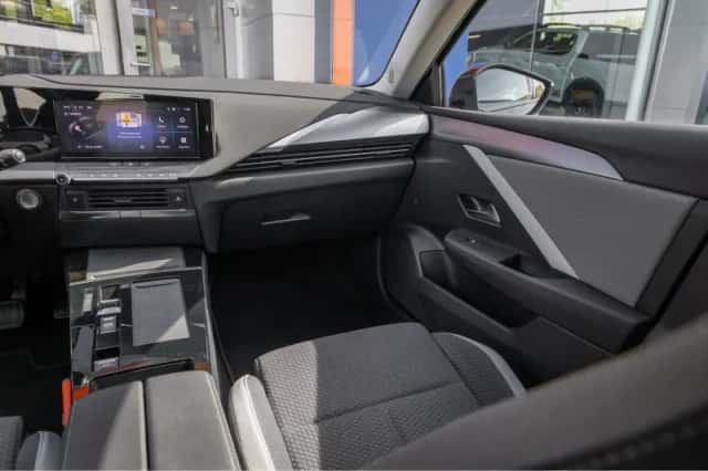 Opel Astra Sports Tourer (2023) thumbnail 41