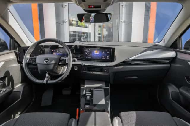 Opel Astra Sports Tourer (2023) thumbnail 10