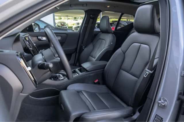 Volvo XC40 (2024) thumbnail 12