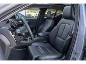 Volvo XC40 (2024) thumbnail 12
