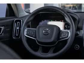 Volvo XC40 (2024) thumbnail 19