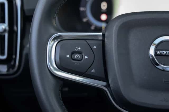 Volvo XC40 (2024) thumbnail 21