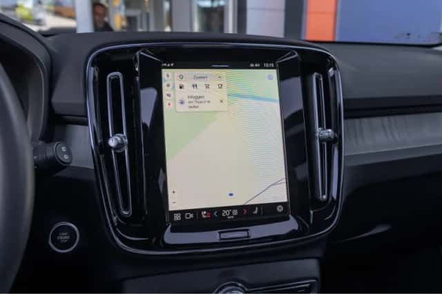 Volvo XC40 (2024) thumbnail 28