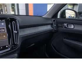 Volvo XC40 (2024) thumbnail 35