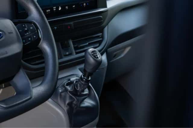 Ford Transit Custom (2024) thumbnail 18