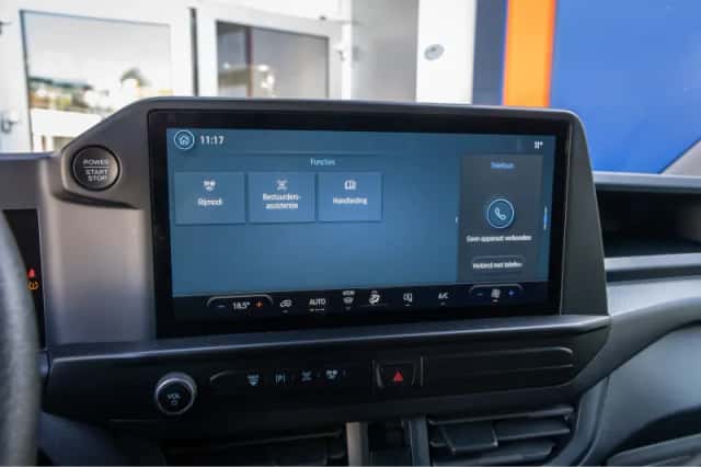 Ford Transit Custom (2024) thumbnail 31