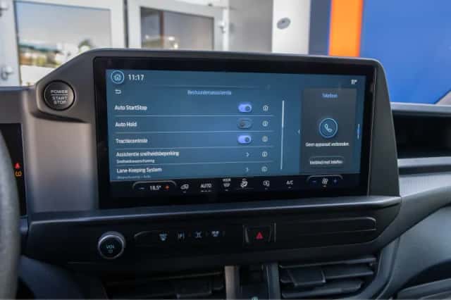 Ford Transit Custom (2024) thumbnail 33