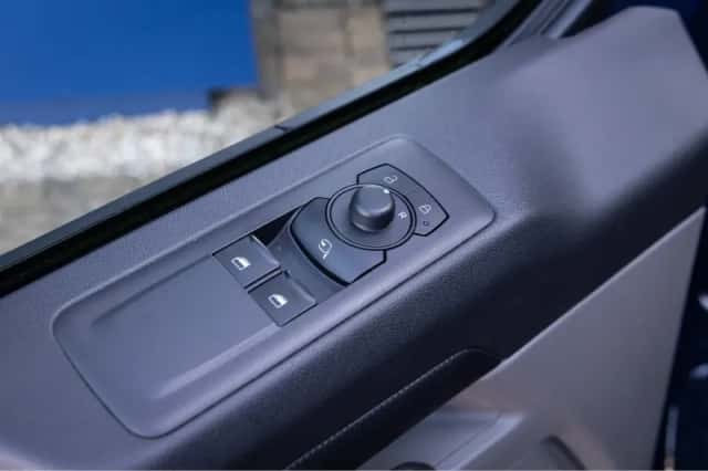 Ford Transit Custom (2024) thumbnail 39