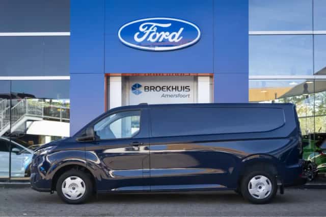 Ford Transit Custom (2024) thumbnail 6