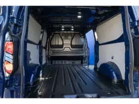 Ford Transit Custom (2024) thumbnail 10