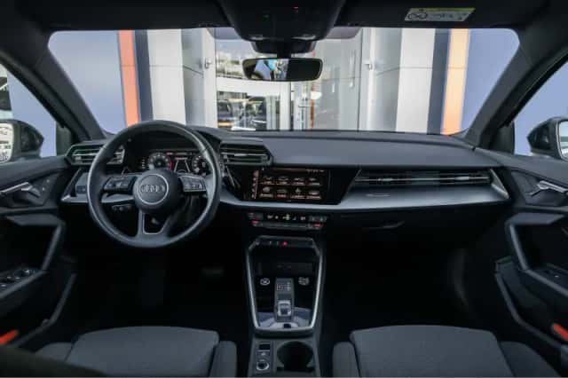 Audi A3 (2023) thumbnail 11