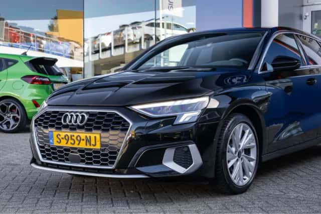 Audi A3 (2023) thumbnail 4