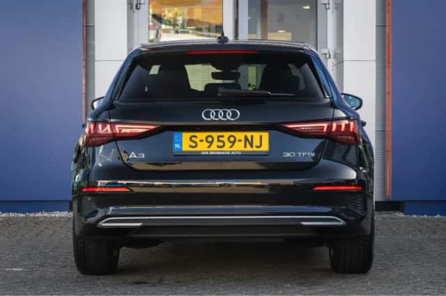 Audi A3 (2023) thumbnail 7