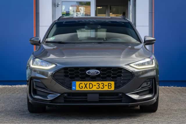 Ford Focus (2025) thumbnail 2