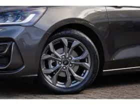 Ford Focus (2025) thumbnail 9