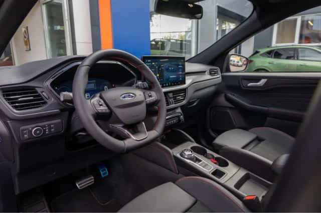 Ford Kuga (2026) thumbnail 2
