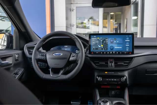 Ford Kuga (2026) thumbnail 15