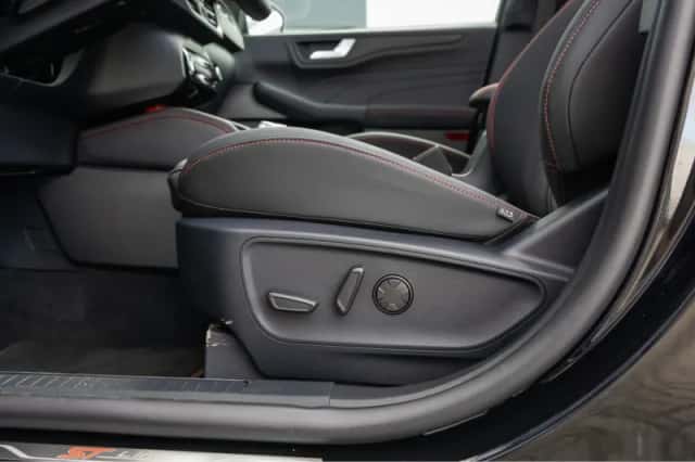Ford Kuga (2026) thumbnail 17