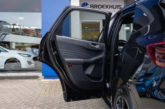 Ford Kuga (2026) thumbnail 25
