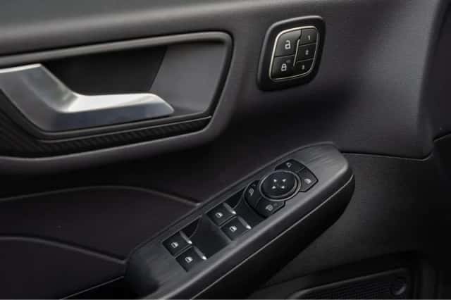 Ford Kuga (2026) thumbnail 27