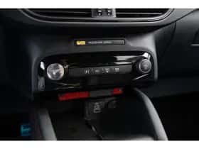Ford Kuga (2026) thumbnail 38
