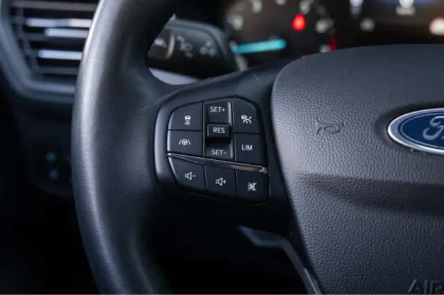 Ford Focus (2024) thumbnail 22