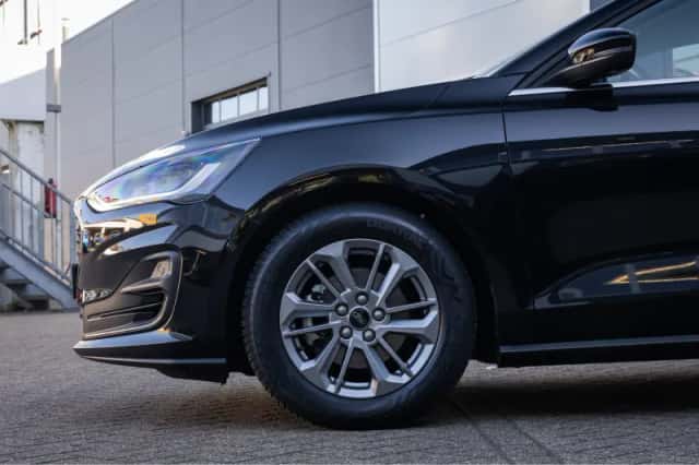 Ford Focus (2024) thumbnail 41