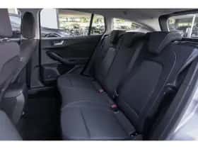 Ford Focus (2021) thumbnail 16