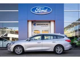Ford Focus (2021) thumbnail 4
