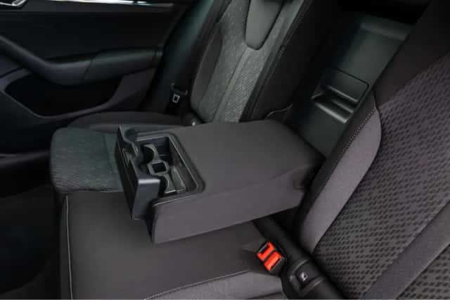 Škoda Octavia (2022) thumbnail 16