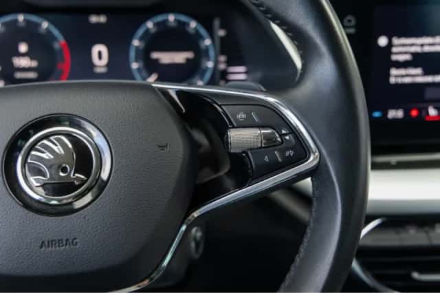 Škoda Octavia (2022) thumbnail 30