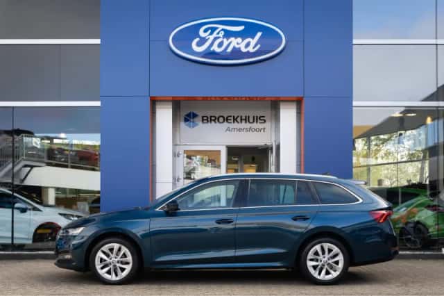 Škoda Octavia (2022) thumbnail 6