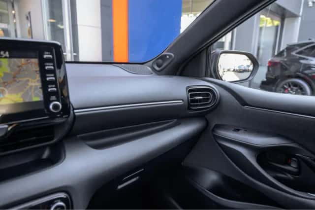 Toyota Yaris (2021) thumbnail 29