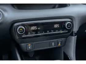 Toyota Yaris (2021) thumbnail 32